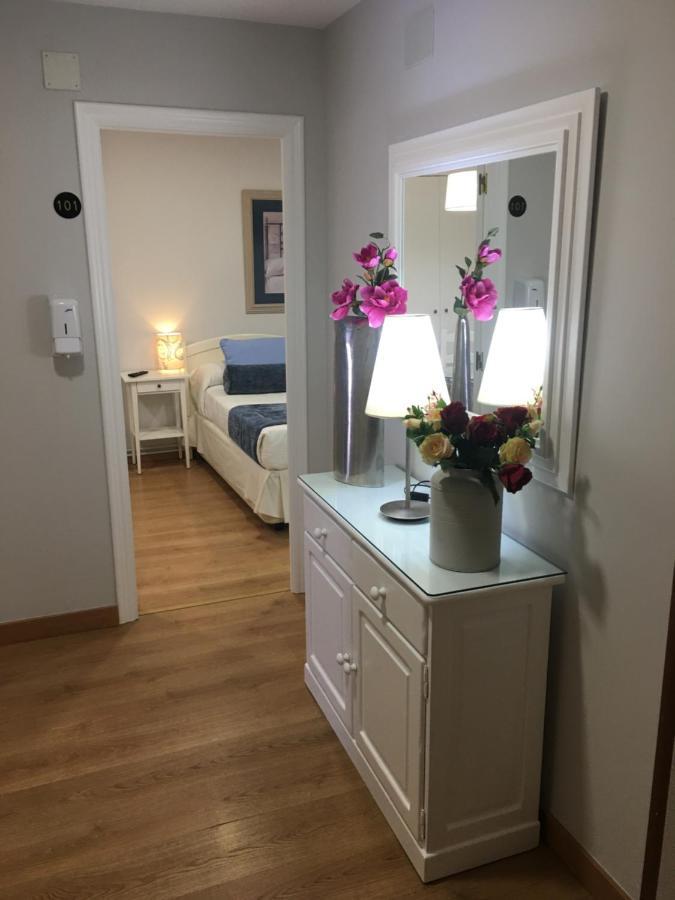Hostal Restaurante Alarico Allariz Eksteriør bilde