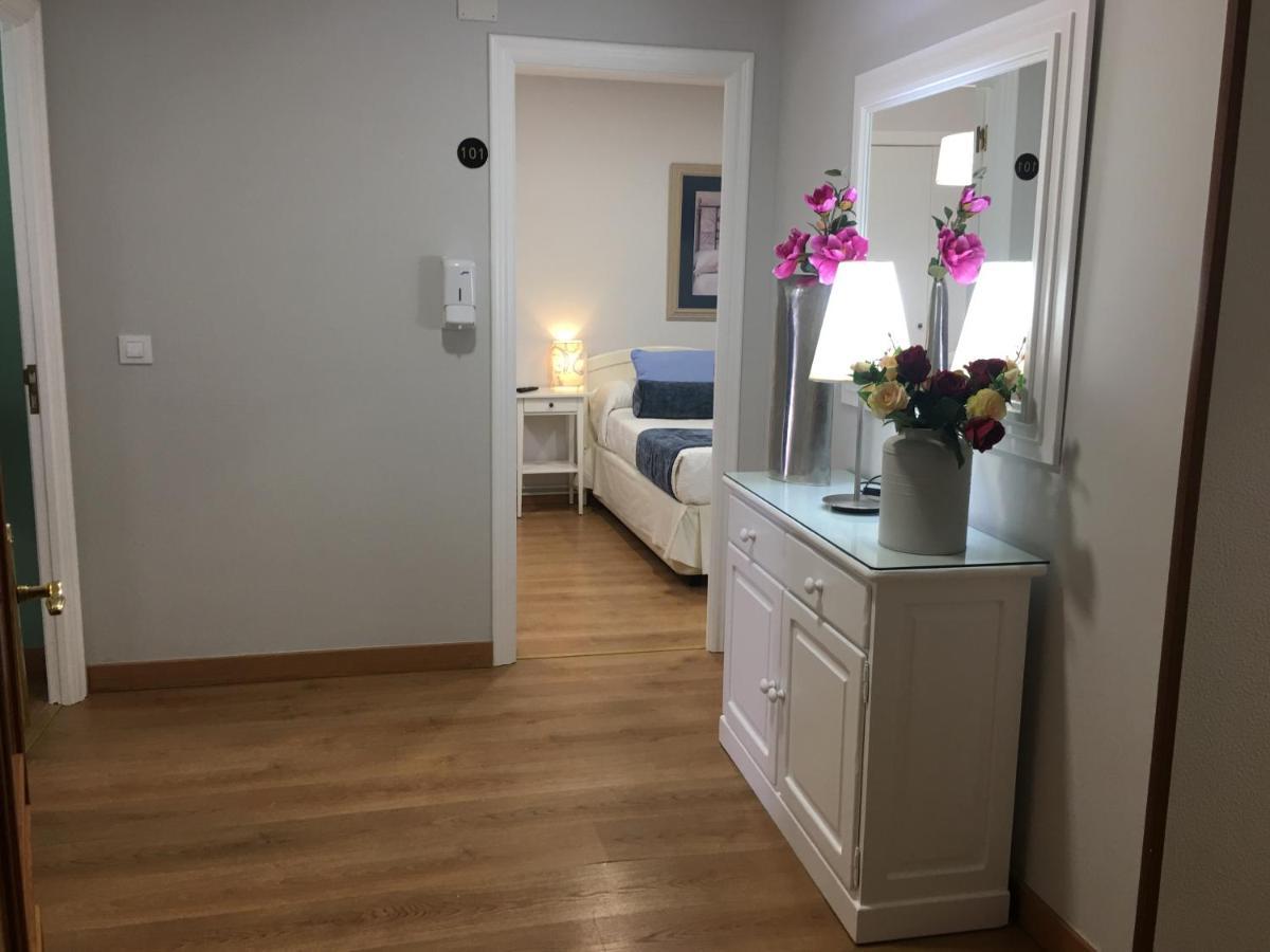 Hostal Restaurante Alarico Allariz Eksteriør bilde