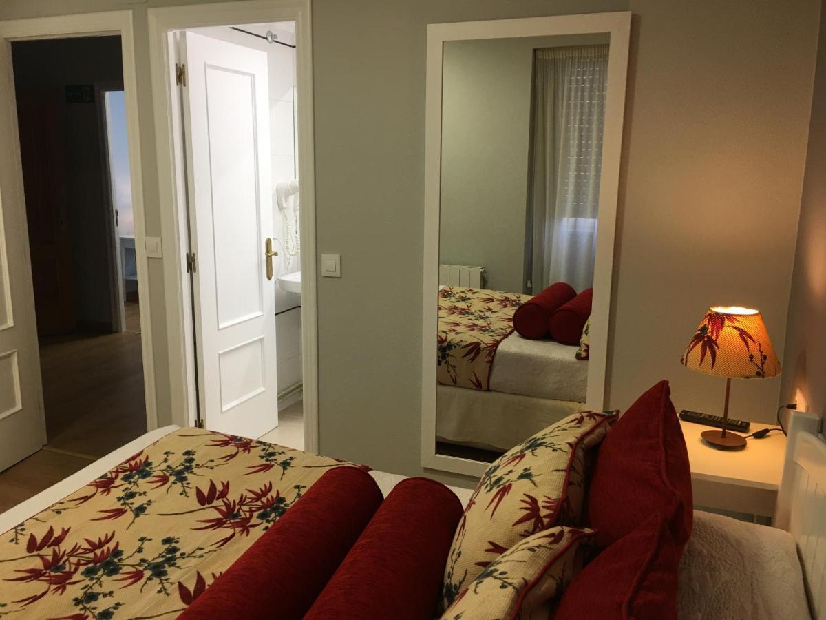 Hostal Restaurante Alarico Allariz Eksteriør bilde